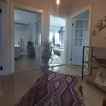 Havuzlu Bahceli Muestakil Side