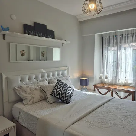 Apartament Havuzlu Bahceli Muestakil *