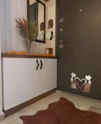 Havuzlu Bahceli Muestakil *